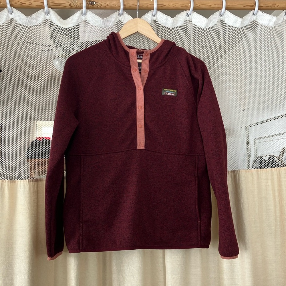 LLBean ladies pull over